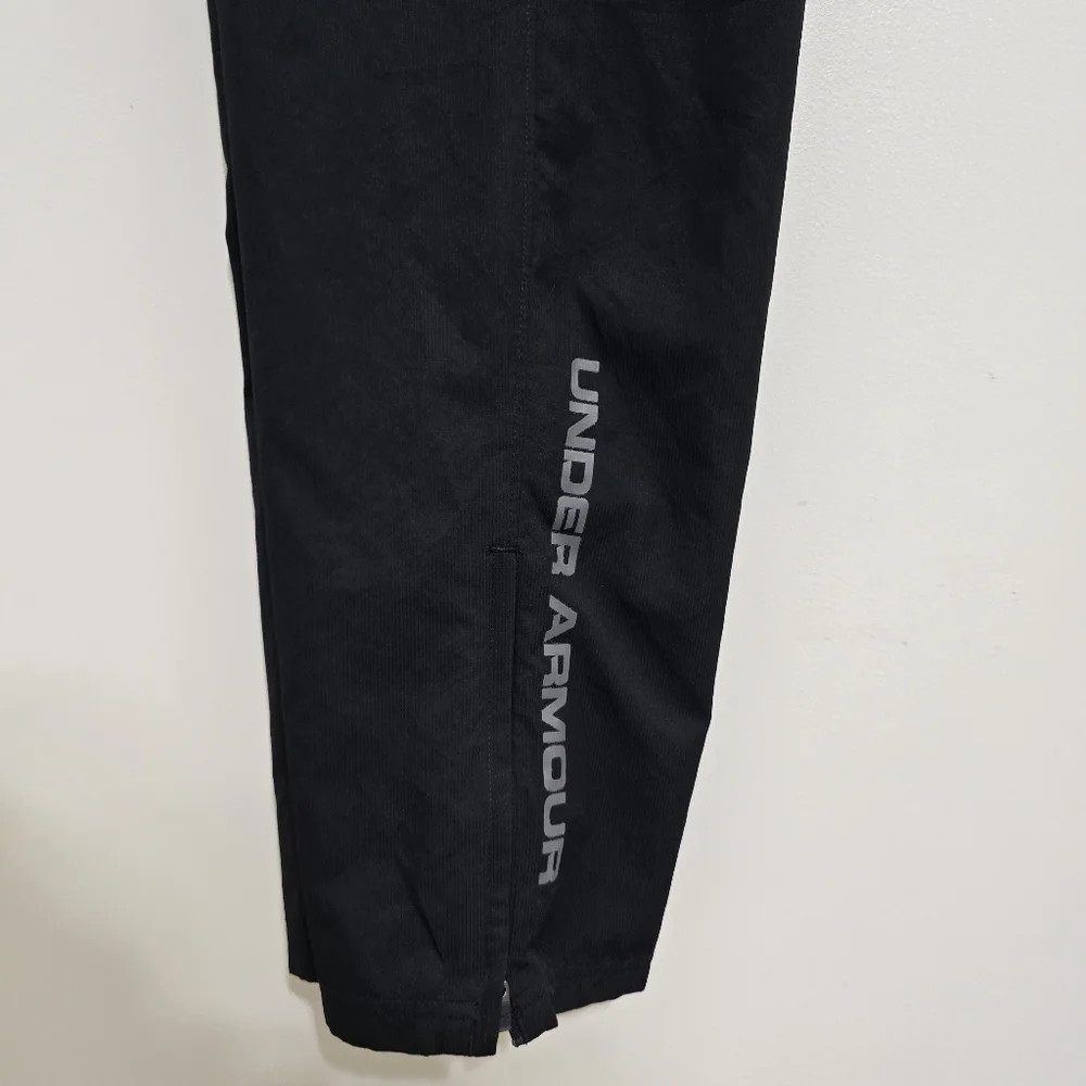 UNDER ARMOUR men size Small  Vital Woven‎ Pants Loose Track Mesh Lined Ankle Zip